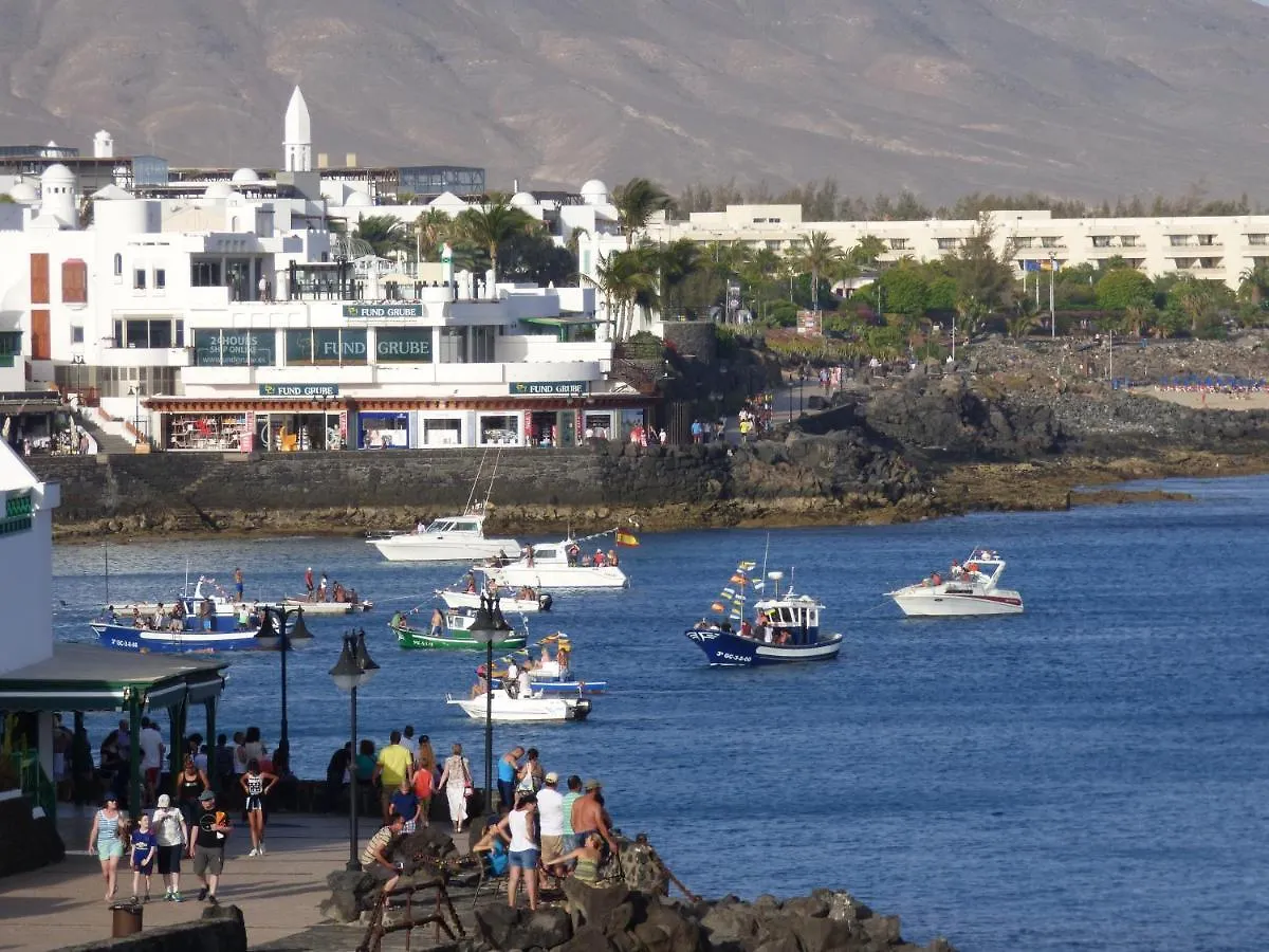 El Faro Apartment Playa Blanca